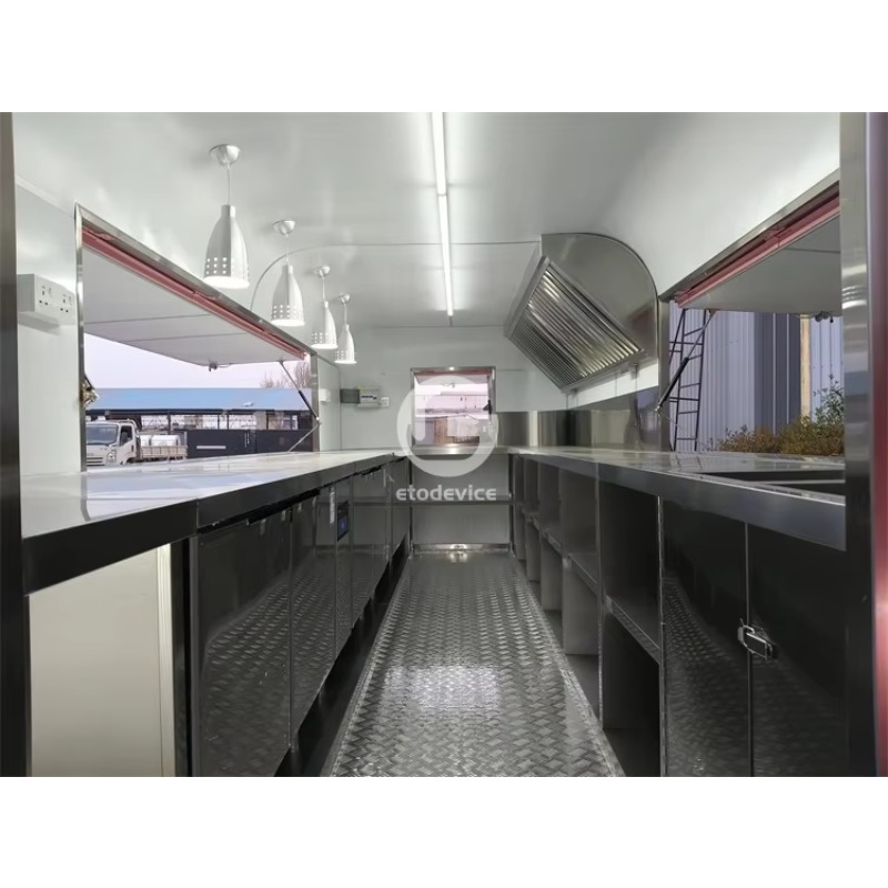カスタマイズされた5.5mフル装備の2色展開モバイルフードト - Hot Dog Vending Cart のレビューと価格